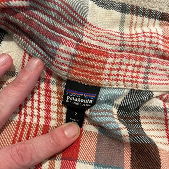 Patagonia Fjord Flannel Size 2 - Picture 2 of 3
